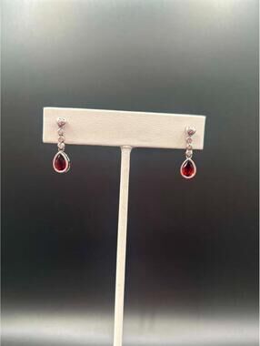 10k White Gold with red & white stones Earrings